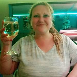 Meet your Posher, Tonya